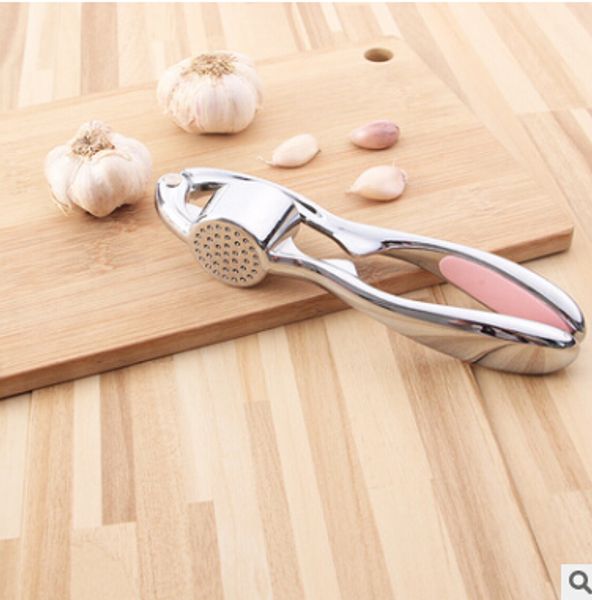 zinc alloy large round garlic presses colorful handmade kitchen squeeze tool vegetable crusher kitchen accessories gadget
zinc alloy large round garlic presses colorful handmade kitchen squeeze tool vegetable crusher kitchen accessories gadget