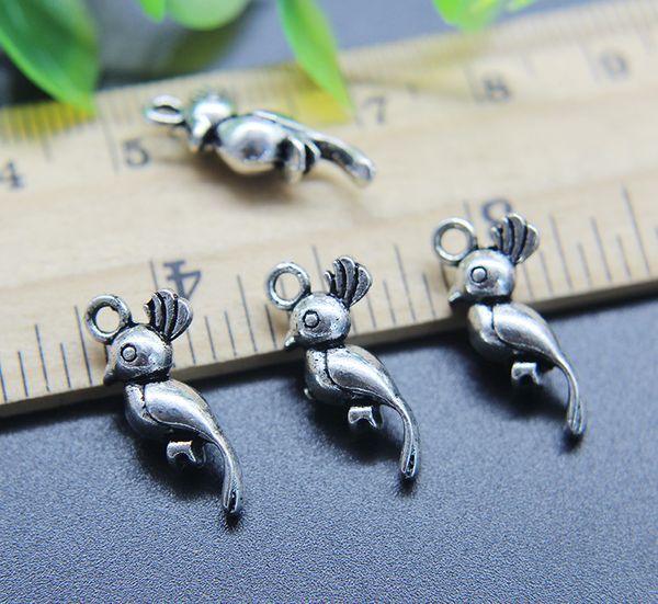 wholesale 100pcs 3d bird animal alloy charms pendant retro jewelry making diy keychain ancient silver pendant for bracelet earrings 17*9mm, Bronze;silver
wholesale 100pcs 3d bird animal alloy charms pendant retro jewelry making diy keychain ancient silver pendant for bracelet earrings 17*9mm, Bronze;silver