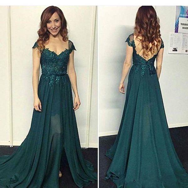 2018 new v neck backless lace applique evening dresses cap sleeves beaded side split sweep train prom party gowns custom made, Black;red
2018 new v neck backless lace applique evening dresses cap sleeves beaded side split sweep train prom party gowns custom made, Black;red