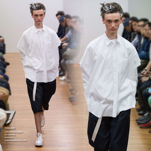2018 new fashion summer show cotton deconstruction wind cut loose shirts japan and korea men's shirts, White;black
2018 new fashion summer show cotton deconstruction wind cut loose shirts japan and korea men's shirts, White;black