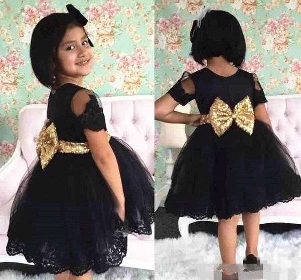 short black girls party dress gold bow belt short sleeve a line lovely new design girls pageant dresses custom size, White;red
short black girls party dress gold bow belt short sleeve a line lovely new design girls pageant dresses custom size, White;red
