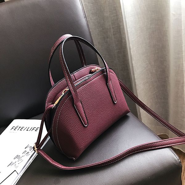 2018 new style plain shell small bags famus designer women luxury ladies bags shoulder yiwenwanggong /11
2018 new style plain shell small bags famus designer women luxury ladies bags shoulder yiwenwanggong /11