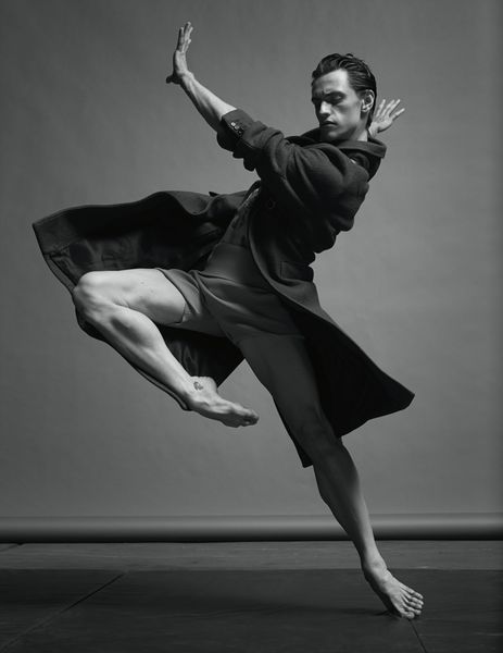 Culture Portrait Sergei Polunin Jacob Sutton Dancing Black White Art Posters Print Photopaper 16 24 36 47 inches
Culture Portrait Sergei Polunin Jacob Sutton Dancing Black White Art Posters Print Photopaper 16 24 36 47 inches