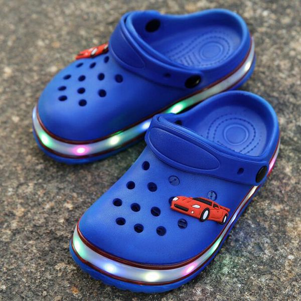 led kids eva rubber summer children clogs shoes luminous sandals breathable beach slippers kids footwear ing, Black;red
led kids eva rubber summer children clogs shoes luminous sandals breathable beach slippers kids footwear ing, Black;red