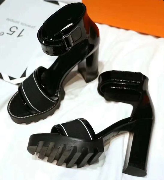 2018 brand women shoes woman sandals leather slides sapatos femininos zapatos mujer chaussure lady's fashionable sandals, Black
2018 brand women shoes woman sandals leather slides sapatos femininos zapatos mujer chaussure lady's fashionable sandals, Black