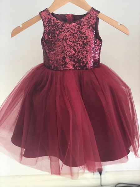 burgundy sequined flower girls dresses jewel neck zipper back toddler pageant dresses lovely formal kid birthday party gowns, White;blue
burgundy sequined flower girls dresses jewel neck zipper back toddler pageant dresses lovely formal kid birthday party gowns, White;blue
