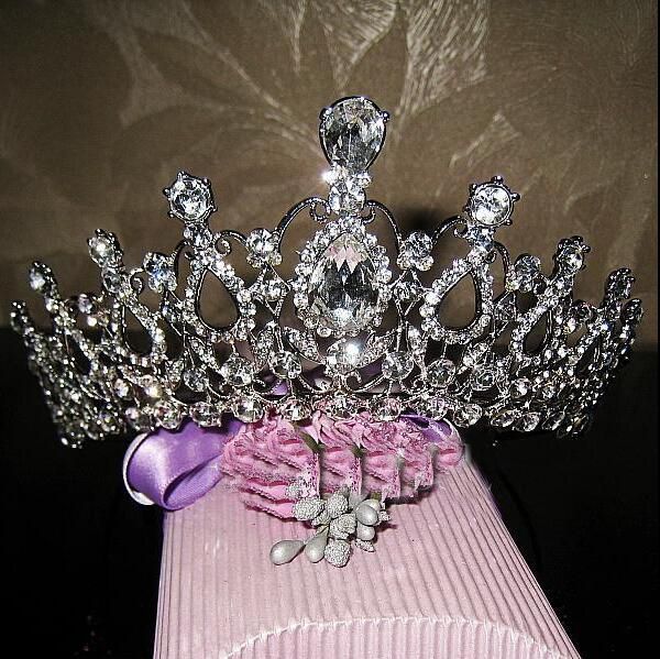perfect handmade luxury rhinestone bridal headpieces tiaras&crowns baroque wedding hair accessories princess women fascinators, Silver
perfect handmade luxury rhinestone bridal headpieces tiaras&crowns baroque wedding hair accessories princess women fascinators, Silver