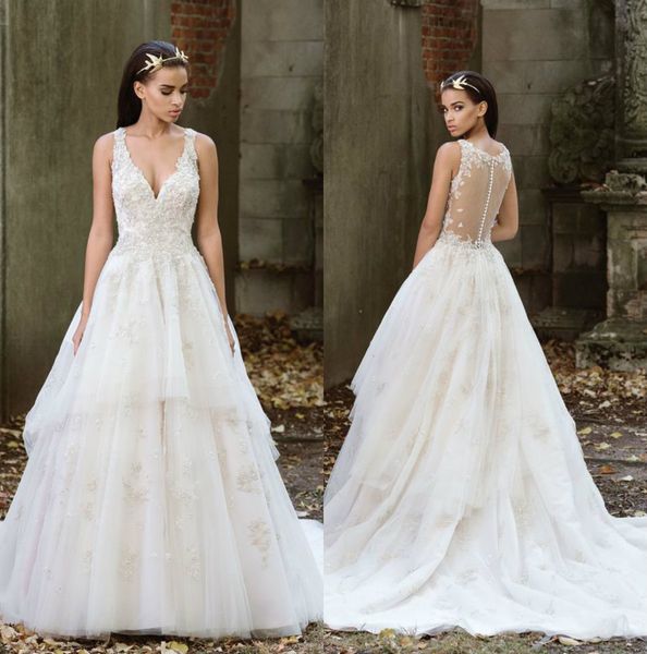 2019 beach wedding dresses v neck lace appliques a line bridal gowns covered button back beach robe de mariée plus size, White
2019 beach wedding dresses v neck lace appliques a line bridal gowns covered button back beach robe de mariée plus size, White