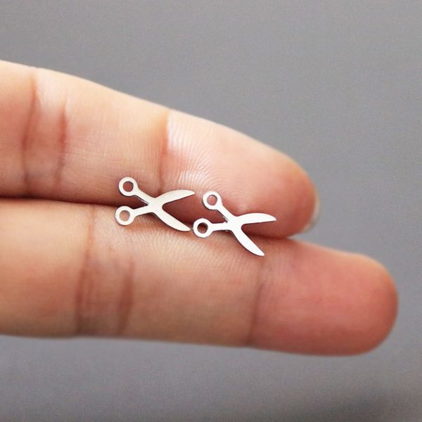 everfast 10pair/lot funny shears earring minimalistic tiny scissors stainless steel earrings studs fashion ear jewelry for women girls t113, Golden;silver
everfast 10pair/lot funny shears earring minimalistic tiny scissors stainless steel earrings studs fashion ear jewelry for women girls t113, Golden;silver