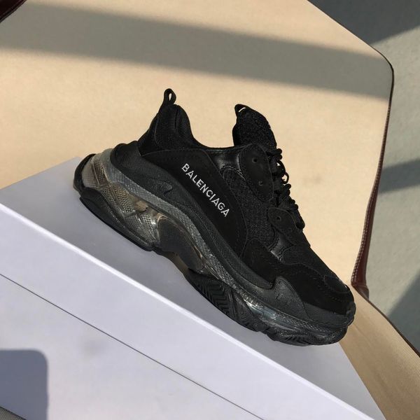 Paris 17FW Triple S designer Triple S casual luxury dad shoes men and women beige black white sports tennis shoes fashion casual shoes35--44
Paris 17FW Triple S designer Triple S casual luxury dad shoes men and women beige black white sports tennis shoes fashion casual shoes35--44