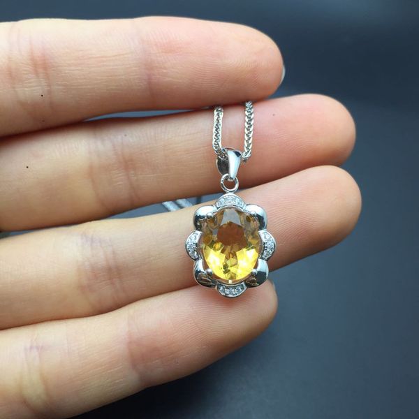 tbj,shinning ovar cut 8*10 citrine pendant in 925 sterling silver gemstone jewelry ,classic gemstone design with gift box
tbj,shinning ovar cut 8*10 citrine pendant in 925 sterling silver gemstone jewelry ,classic gemstone design with gift box