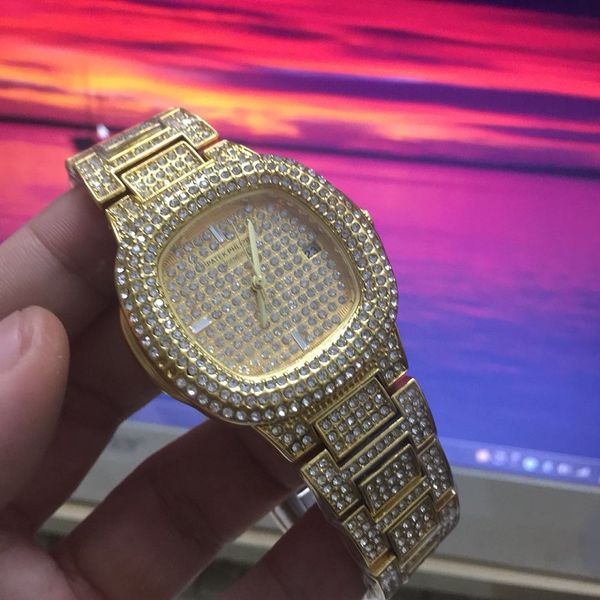 2018 New AAA Luxury Brand Men Watches 40MM Flash diamond watch 36MM designer Fashion women watch Ladies dress Wristwatches Montre de luxe
2018 New AAA Luxury Brand Men Watches 40MM Flash diamond watch 36MM designer Fashion women watch Ladies dress Wristwatches Montre de luxe
