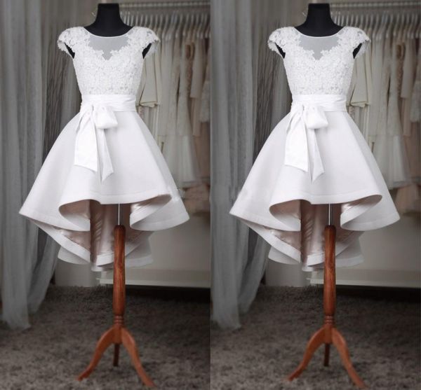 White Short Homecoming Dresses Sheer Neck Cap Sleeves Appliques Lace Satin Cocktail Party Gowns Graduation Gowns High Low Prom Dresses