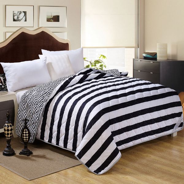 100% microfiber fabric summer quilts/comforter printed stripes three sizes for adults 200x230cm
100% microfiber fabric summer quilts/comforter printed stripes three sizes for adults 200x230cm