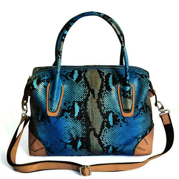 2015 special design snakeskin printing genuine leather lady tote serpentine women crossbody fashion promotion shoulder shell bag
2015 special design snakeskin printing genuine leather lady tote serpentine women crossbody fashion promotion shoulder shell bag