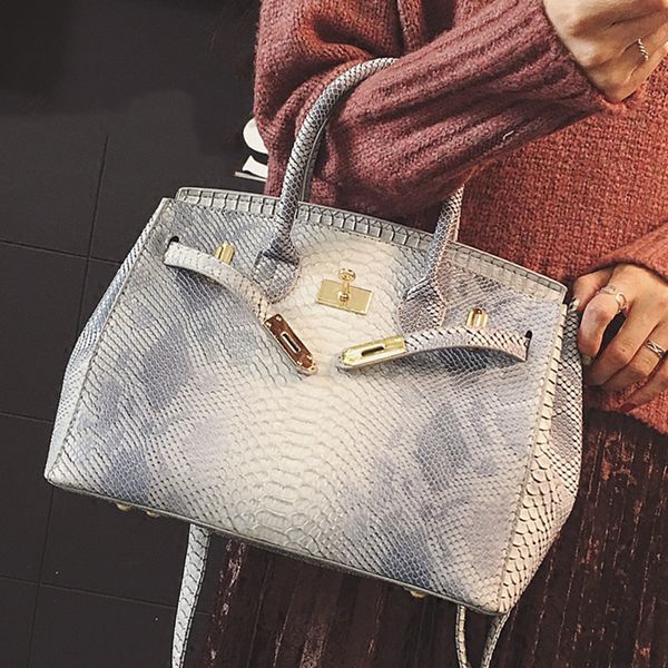 bag women designer top-handle bags large crocodile handbags 2017 shoulder bag female messenger bags tote
bag women designer top-handle bags large crocodile handbags 2017 shoulder bag female messenger bags tote