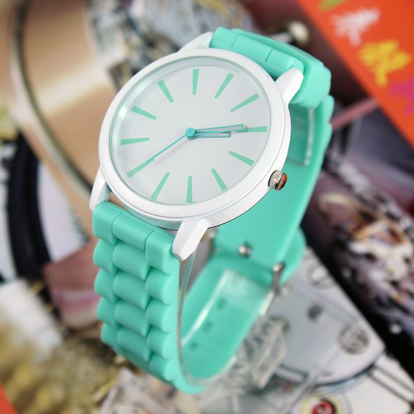 new fashion 2018 simple men women quartz wristwatches green white c1235, Slivery;brown
new fashion 2018 simple men women quartz wristwatches green white c1235, Slivery;brown