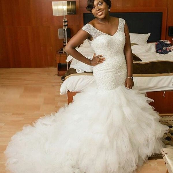 heavy beading mermaid wedding dresses deep v-neck sequins sleeveless tiered wedding gowns glamorous mermaid south african bridal dresses, White
heavy beading mermaid wedding dresses deep v-neck sequins sleeveless tiered wedding gowns glamorous mermaid south african bridal dresses, White