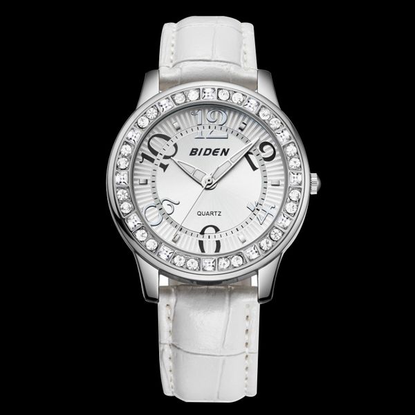 woman casual luminous watch waterproof ladies sports watches leather strap white rhinestone dial relogio dress female quartz wristwatch, Slivery;brown
woman casual luminous watch waterproof ladies sports watches leather strap white rhinestone dial relogio dress female quartz wristwatch, Slivery;brown