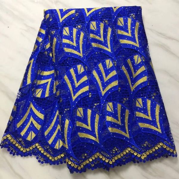 5 yards/pc royal blue and yellow african water soluble lace embroidery french cord lace fabric with rhinestone for clothes bw150-15, Black;white
5 yards/pc royal blue and yellow african water soluble lace embroidery french cord lace fabric with rhinestone for clothes bw150-15, Black;white
