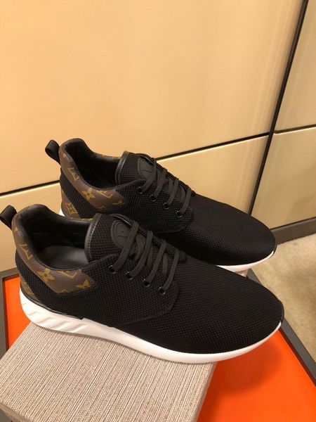 Men Classic Genuine Leather Arena Brand Flats Sneakers Male High Top Shoes Fashion Luxury Casual Lace Up Shoes free shipping
Men Classic Genuine Leather Arena Brand Flats Sneakers Male High Top Shoes Fashion Luxury Casual Lace Up Shoes free shipping