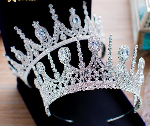 crown jewelry, bride, artificial zircon, white princess, air crown wedding dress, Silver
crown jewelry, bride, artificial zircon, white princess, air crown wedding dress, Silver