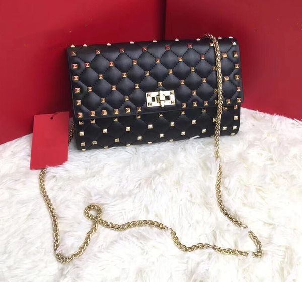 Bolsa de Ombro luxurybrand005
Bolsa de Ombro luxurybrand005