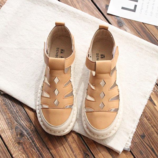 2018 new baotou sen girl roman sandals leather simple flat fashion shoes summer art retro student beach shoes, Black
2018 new baotou sen girl roman sandals leather simple flat fashion shoes summer art retro student beach shoes, Black
