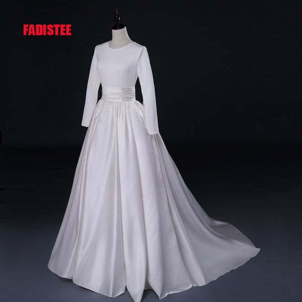 2021 new arrival wedding dresses country lace o-neck a-line long sleeves stretch spandex garden novia bridal gowns, White
2021 new arrival wedding dresses country lace o-neck a-line long sleeves stretch spandex garden novia bridal gowns, White