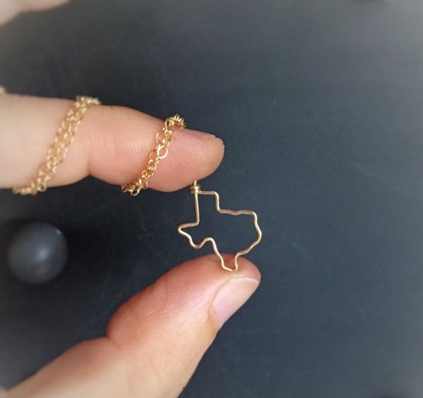 hollow outline texas map state patriotic pendant necklace usa american tx status for hometown souvenir lucky woman mother men's family, Silver
hollow outline texas map state patriotic pendant necklace usa american tx status for hometown souvenir lucky woman mother men's family, Silver
