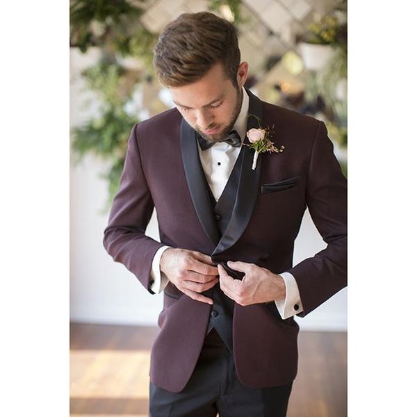 brand new burgundy men 3 piece suit wedding tuxedos excellent groom tuxedos black shawl lapel one button men blazer(jacket+pants+tie+vest)58, Black;gray
brand new burgundy men 3 piece suit wedding tuxedos excellent groom tuxedos black shawl lapel one button men blazer(jacket+pants+tie+vest)58, Black;gray