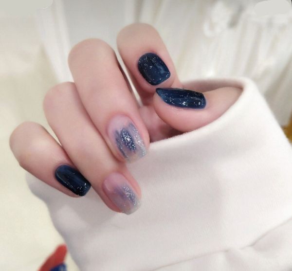 24pcs/set starry sky navy blue bloom design finished fake nails short size full nail tips patch lady finger art bride, Red;gold
24pcs/set starry sky navy blue bloom design finished fake nails short size full nail tips patch lady finger art bride, Red;gold
