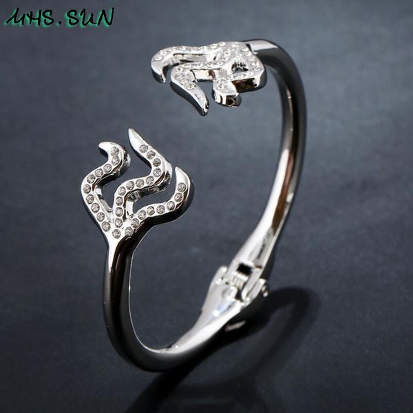 mhs.sun fashion design women open bangles bracelets european exaggerated silver/gold color female vintage bangles jewelry 1pcs, Black
mhs.sun fashion design women open bangles bracelets european exaggerated silver/gold color female vintage bangles jewelry 1pcs, Black