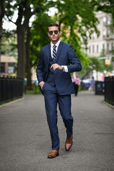 2018 men suits for wedding custom made navy blue blazer groom tuxedos groomsmen formal prom wear 3 pieces jacket+pants+vest, Black;gray
2018 men suits for wedding custom made navy blue blazer groom tuxedos groomsmen formal prom wear 3 pieces jacket+pants+vest, Black;gray