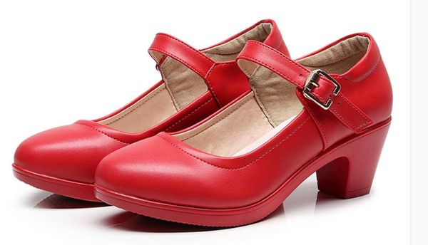 send 2018 spring and autumn new style round head shallow mouth middle heel coarse heel women's shoes, Black
send 2018 spring and autumn new style round head shallow mouth middle heel coarse heel women's shoes, Black