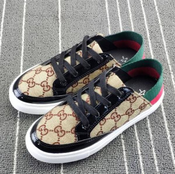 Sapatos ocasionais jiushi7 
Sapatos ocasionais jiushi7