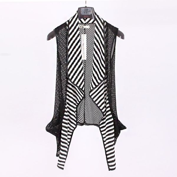 2018 new men's clothing hair stylist gd fashion fringe fake two pieces hollow out cardigan thin vest cloak singer costumes, Black;white
2018 new men's clothing hair stylist gd fashion fringe fake two pieces hollow out cardigan thin vest cloak singer costumes, Black;white