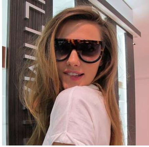 fashion style women sunglasses design female vintage sun brand shades flat rivet glasses big frame shades uv400 spbak, White;black
fashion style women sunglasses design female vintage sun brand shades flat rivet glasses big frame shades uv400 spbak, White;black
