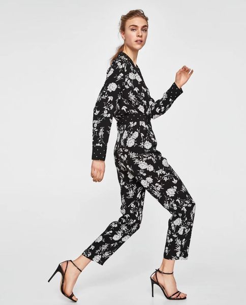 uk brand fashion 2018 spring summer fashion women's floral print chiffon full sleeve long jumpsuits overalls, Black;white
uk brand fashion 2018 spring summer fashion women's floral print chiffon full sleeve long jumpsuits overalls, Black;white
