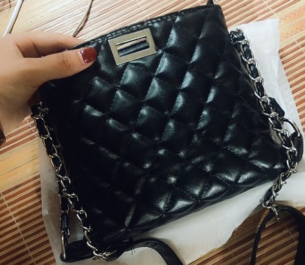 2018 casual fashion woman bag handbag lady bag small mini antirust metal mobile phone bag cross body shoulder bags pu a9317
2018 casual fashion woman bag handbag lady bag small mini antirust metal mobile phone bag cross body shoulder bags pu a9317