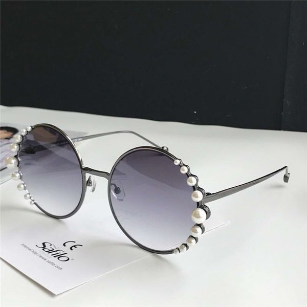womens round pearl frame sunglasses 0295 black/grey shaded gafas de sol sunglasses glasses shades new with box, White;black
womens round pearl frame sunglasses 0295 black/grey shaded gafas de sol sunglasses glasses shades new with box, White;black