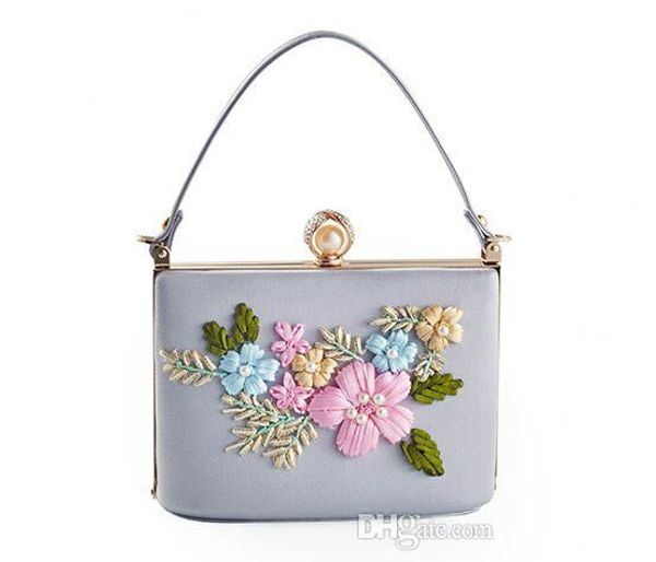 new ladies cosmetic bags handbags flowers chain small square bag purses falt type cosmetic gift purse
new ladies cosmetic bags handbags flowers chain small square bag purses falt type cosmetic gift purse