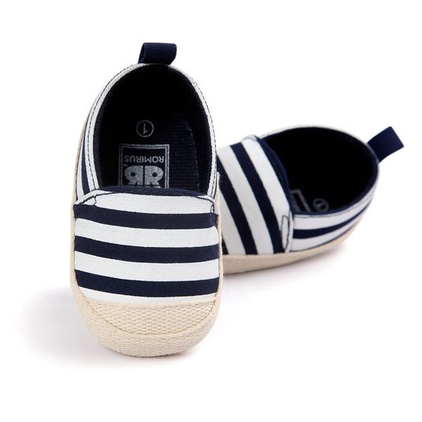 2018 blue striped prewalker baby boy shoes lovely infant first walkers good soft sole toddler baby shoes new 
2018 blue striped prewalker baby boy shoes lovely infant first walkers good soft sole toddler baby shoes new
