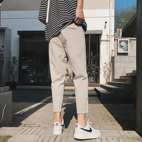 2018 summer new men's cotton, polyester, pure color, simple trousers, loose street pure color youth fashion casual pants, Black
2018 summer new men's cotton, polyester, pure color, simple trousers, loose street pure color youth fashion casual pants, Black