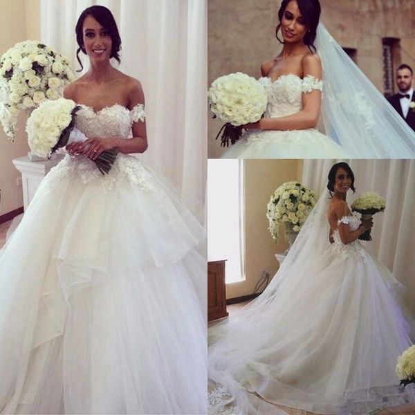 dazzling cap sleeve ruffles wedding dresses appliques lace bridal gown custom made tulle ball gown wedding gowns, White
dazzling cap sleeve ruffles wedding dresses appliques lace bridal gown custom made tulle ball gown wedding gowns, White