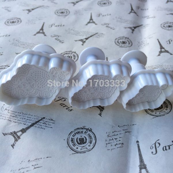 3pcs/set embroidery fondant cake plunger cutter cookie sugarcraft decorating mould 100set ing
3pcs/set embroidery fondant cake plunger cutter cookie sugarcraft decorating mould 100set ing