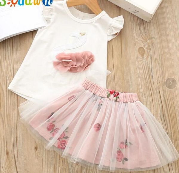 Girls clothes summer kids cotton clothing fashion swan flower clothing short sleeve T-shirt tops+skirts 2pcs kids suit
Girls clothes summer kids cotton clothing fashion swan flower clothing short sleeve T-shirt tops+skirts 2pcs kids suit