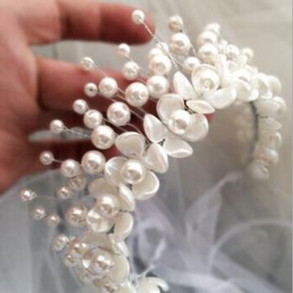 bridal headwear, bride's handmade pearl flower, crown headdress, hair accessories, Slivery;golden
bridal headwear, bride's handmade pearl flower, crown headdress, hair accessories, Slivery;golden
