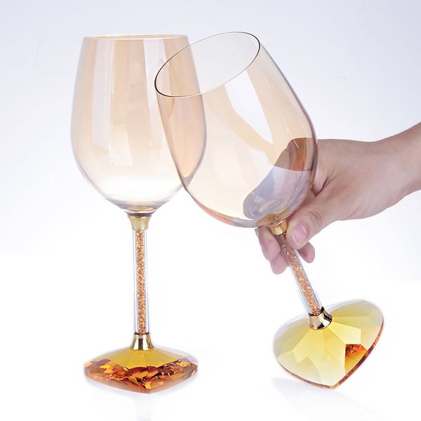 1 pair high-grade heart-shaped diamond crystal red wine glass goblet/ creative large-sized couples wine glass/ fashion goblet
1 pair high-grade heart-shaped diamond crystal red wine glass goblet/ creative large-sized couples wine glass/ fashion goblet