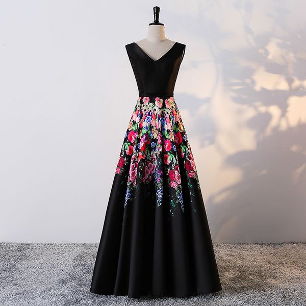 2018 new arrival gorgeous style black prom dress evening party gowns floral print pattern vestido de festa v-neck long formal dress
2018 new arrival gorgeous style black prom dress evening party gowns floral print pattern vestido de festa v-neck long formal dress
